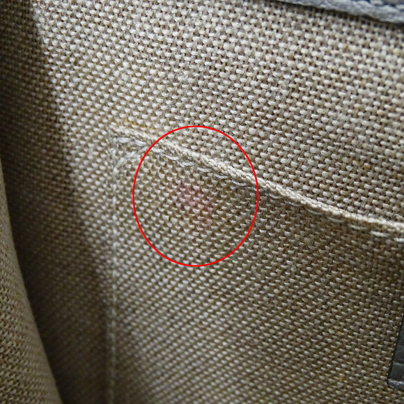 GUCCI Authentic Gray Leather Shoulder Bag - Picture 14 of 14